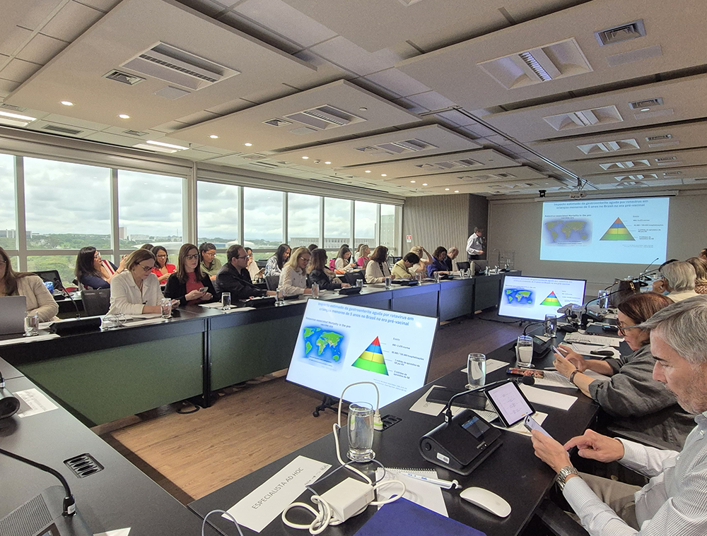 SBMFC debate farmacovigilância de vacinas em reunião na CTAI