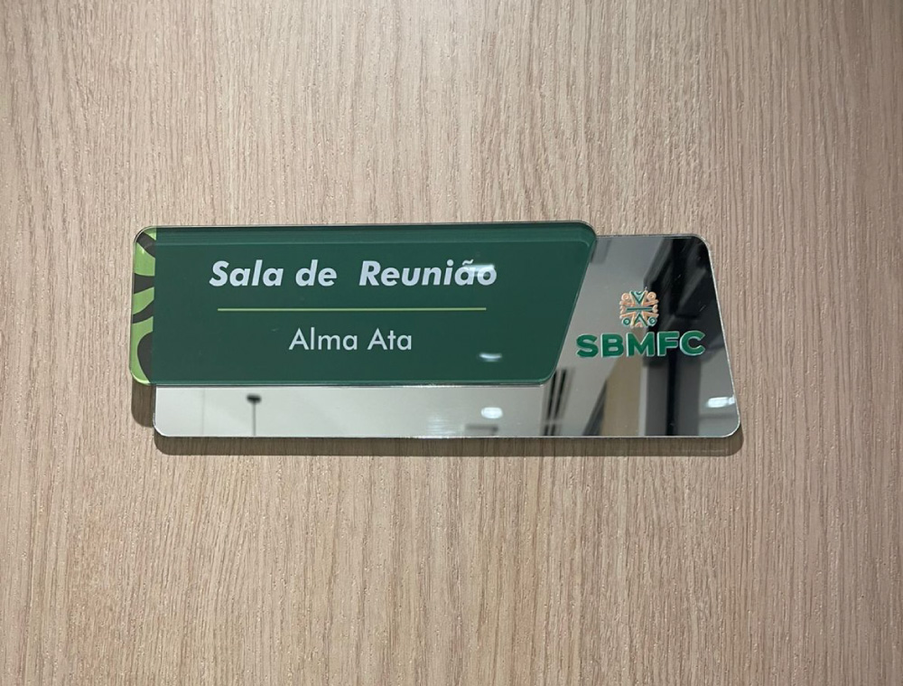 Alma-Ata é o nome escolhido para a sala de reunião da nova sede