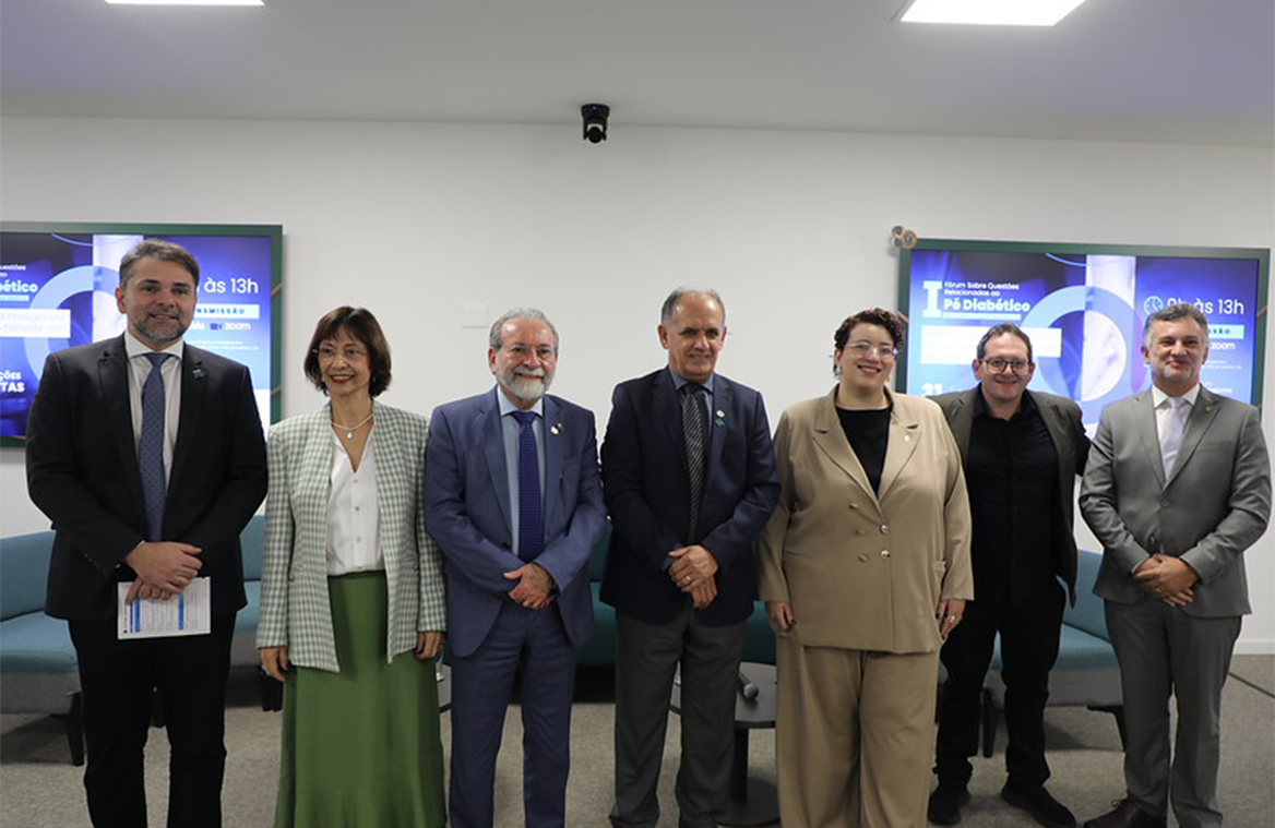 SBMFC participa de Fórum do Pé Diabético promovido pelo CFM