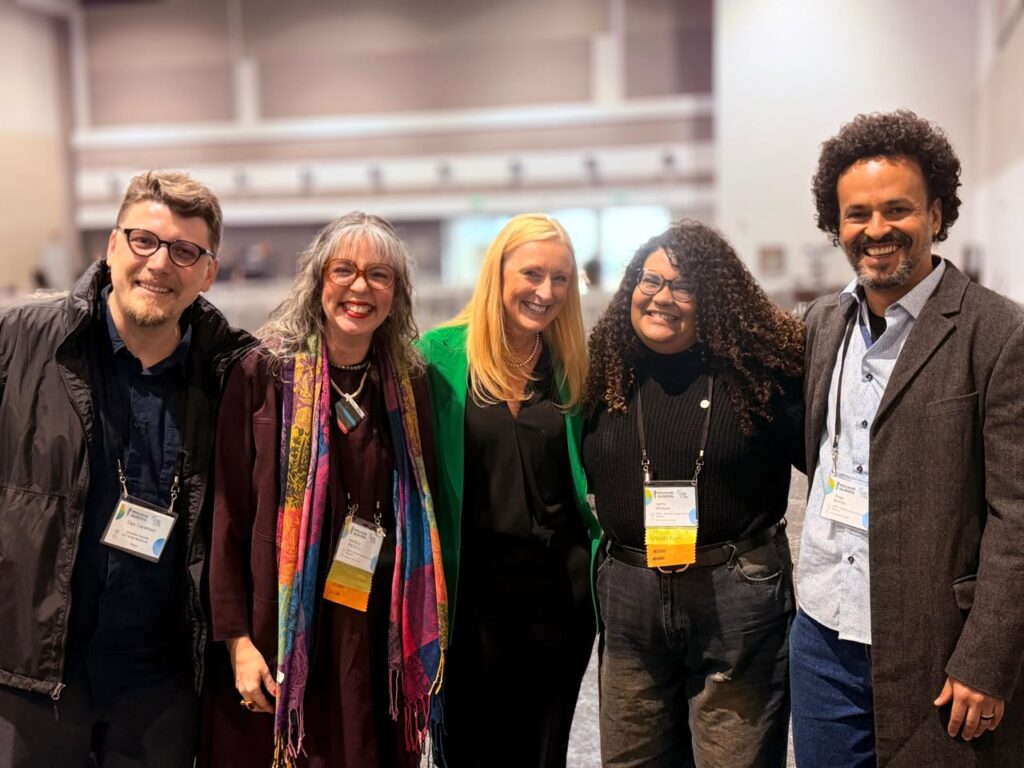 Ugo Caramori, Rafaela Pacheco, Adelle Atkinson, Chief Medical Education Officer do Royal College, Djerlly Marques e Diego Bomfim